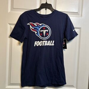 NWT The Nike Tee Tennessee Titans Short Sleeve Crew Shirt Mens Size S Small Blue